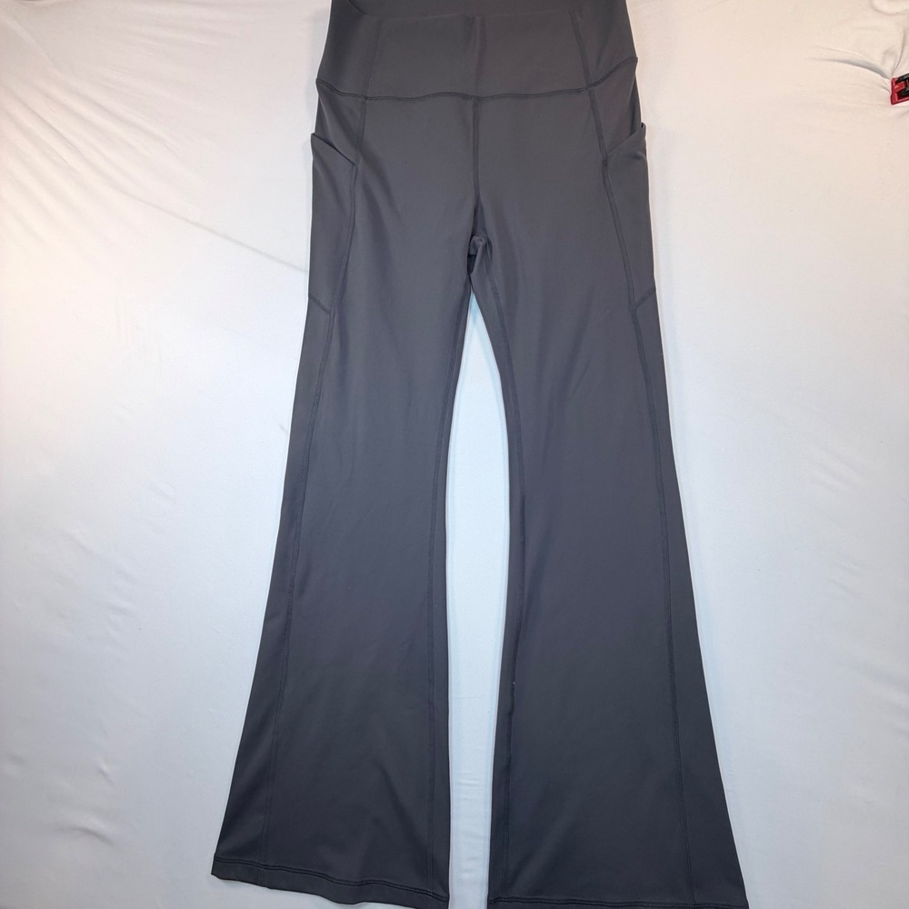 Fabletics PureLuxe‎ Flare Yoga Pants Womens Large Gray High Rise Pockets Stretch